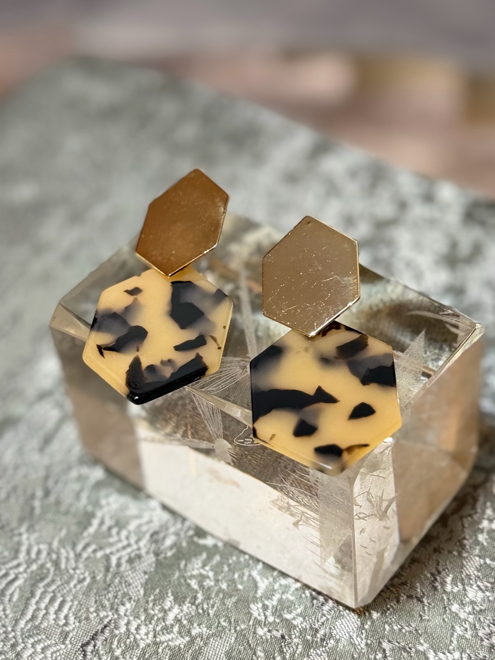 Hexagon Tortoiseshell Drop Earrings in Beige and Black with Gold Accents